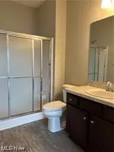 Bath - 206 Silver Spring Cir #206, Elyria, OH 44035 photo 1 of 2