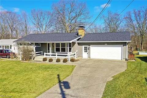 4638 Verona NW, Warren, OH 44483