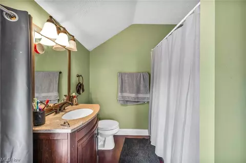 Bath - 218 7th St, Elyria, OH 44035 photo 3 of 4