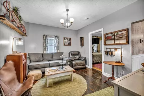 Living - 218 7th St, Elyria, OH 44035 photo 5 of 6