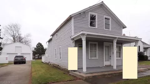1020 Harrison St, Sandusky, OH 44870