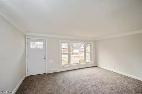 Other - 331 E 262nd St, Euclid, OH 44132 photo 2 of 9