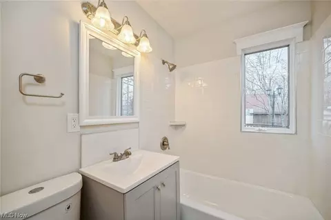 Bath - 331 E 262nd St, Euclid, OH 44132 photo 1 of 3