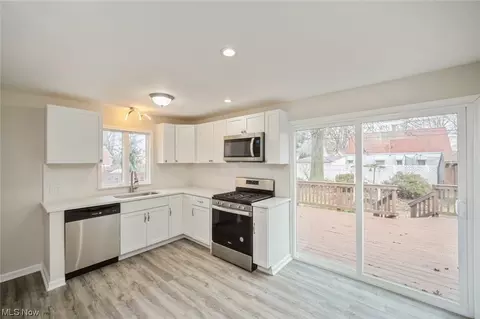 Kitchen - 331 E 262nd St, Euclid, OH 44132 photo 1 of 2
