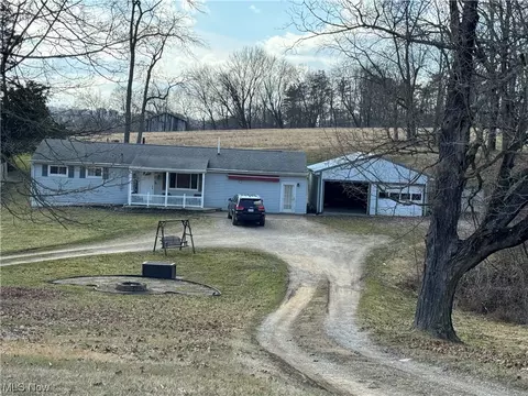 125 Sundale, Norwich, OH 43767