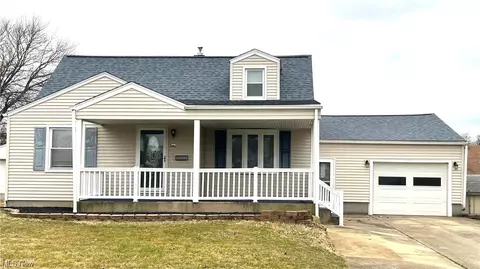 479 Creed St, Struthers, OH 44471