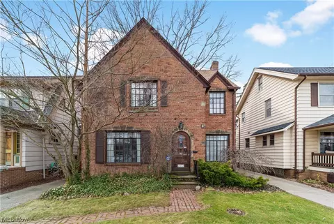 2312 Mckinley, Lakewood, OH 44107