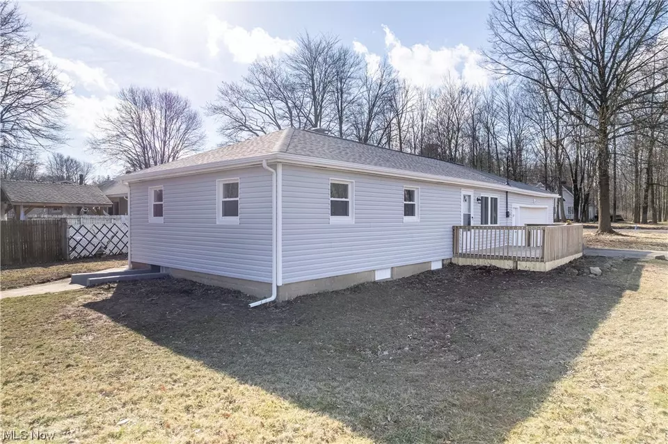 3577 Easton Rd, Norton, OH 44203 28 Photos Movoto