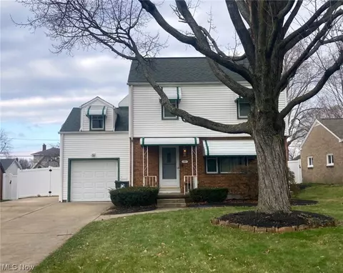 233 Raff NW, Canton, OH 44708