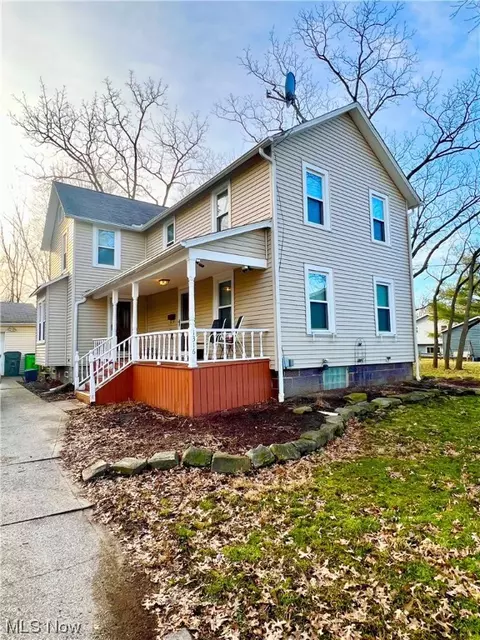 1316 Broadway, Bedford, OH 44146