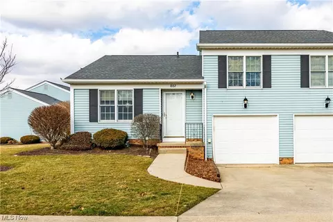 857 Glenrock Dr, Brunswick, OH 44212