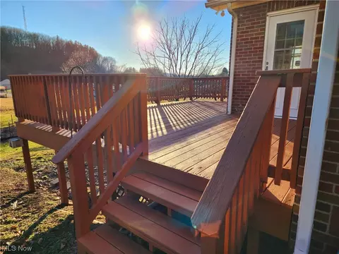 Exterior - 106 Random Rd, Minerva, OH 44657 photo 6 of 9