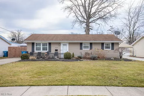 2138 E 39th, Lorain, OH 44055