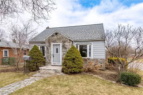 3279 Bailey Rd, Cuyahoga Falls, OH 44221