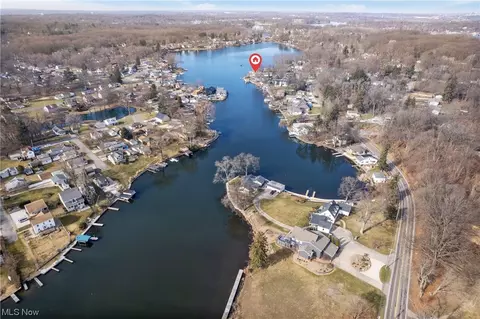 View/Area - 3864 Map Dr, New Franklin, OH 44319 photo 7 of 9