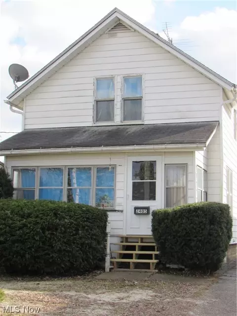 2405 Lincoln Way NW, Massillon, OH 44647