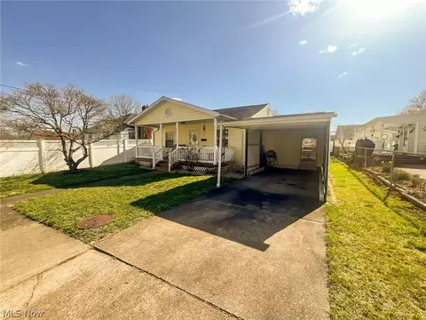 1702 37th, Parkersburg, WV 26104
