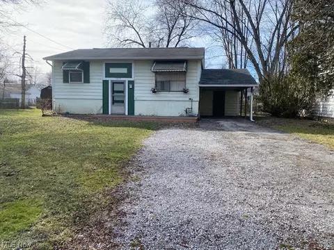 1017 Bryan NW, Warren, OH 44485