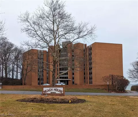 22500 Lake Rd #505, Rocky River, OH 44116