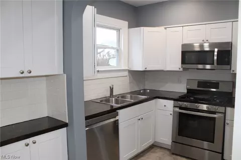 528 S Main St, Mansfield, OH 44907 photo 8