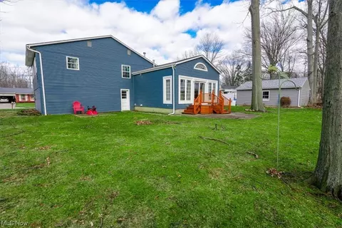 Exterior - 2706 Burlingham Dr, Ashtabula, OH 44004 photo 7 of 7