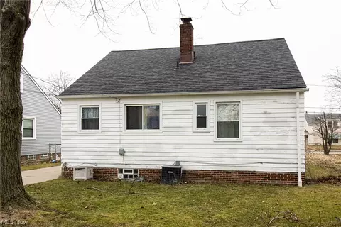 Exterior - 24980 Devoe Ave, Euclid, OH 44123 photo 6 of 6