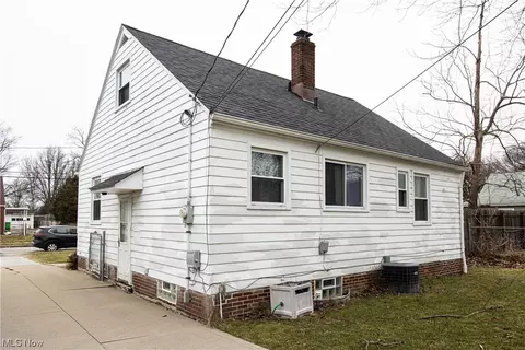 Exterior - 24980 Devoe Ave, Euclid, OH 44123 photo 4 of 6
