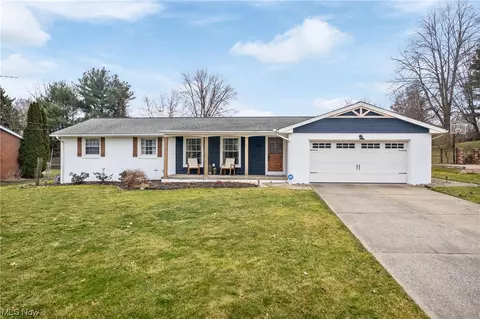 7378 Knight NW, Massillon, OH 44646