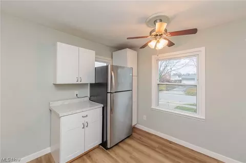 Kitchen - 30133 Robert St, Wickliffe, OH 44092 photo 4 of 6