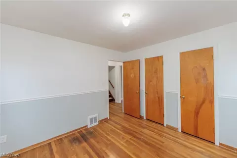 Bedroom - 30133 Robert St, Wickliffe, OH 44092 photo 1 of 2