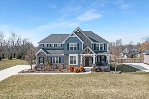 6478 Woods Edge, Westfield Center, OH 44251