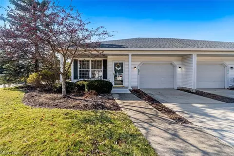 6910 Chapel Ln, North Ridgeville, OH 44039