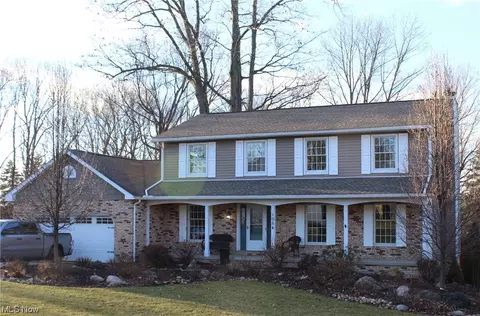 1054 Grovewood, Tallmadge, OH 44278