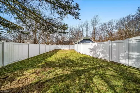Exterior - 515 Myrtle Ave, Ashtabula, OH 44004 photo 7 of 12
