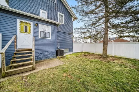 Exterior - 515 Myrtle Ave, Ashtabula, OH 44004 photo 10 of 12