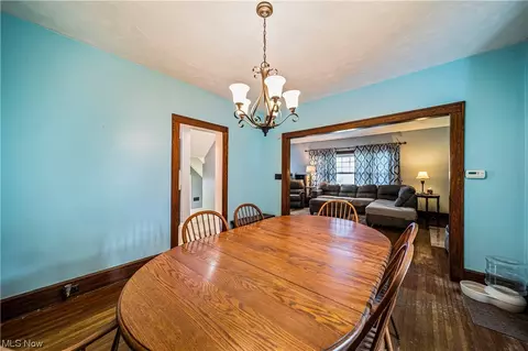 Dining - 515 Myrtle Ave, Ashtabula, OH 44004 photo 3 of 4