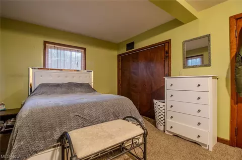 Bedroom - 7103 Jefferson Rd, Ashtabula, OH 44004 photo 2 of 3