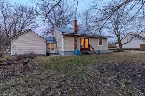 Exterior - 7103 Jefferson Rd, Ashtabula, OH 44004 photo 6 of 9
