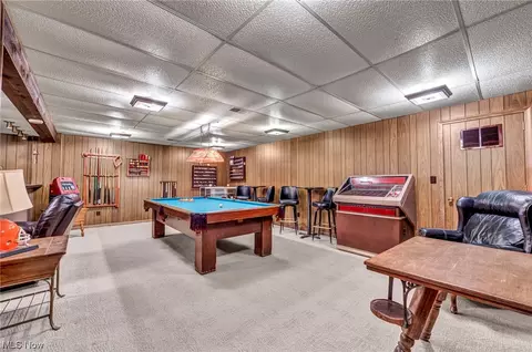Living - 4630 Commodore Dr, Stow, OH 44224 photo 3 of 5