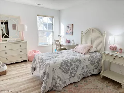 Bedroom - 1207 W River N #D2, Elyria, OH 44035 photo 4 of 5