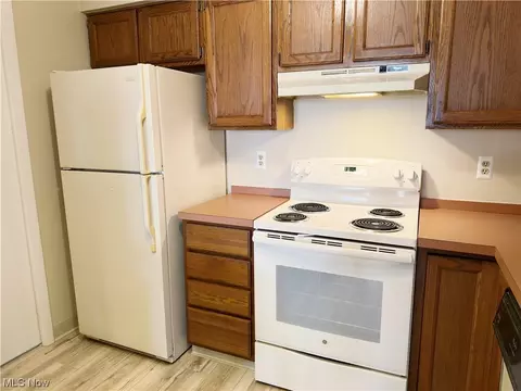 Kitchen - 1207 W River N #D2, Elyria, OH 44035 photo 1 of 3
