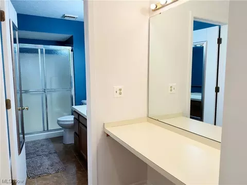 Bath - 1207 W River N #D2, Elyria, OH 44035 photo 1 of 5