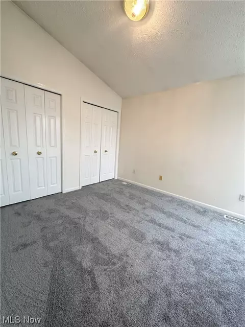 Bedroom - 100 Meander, Elyria, OH 44035 photo 4 of 6
