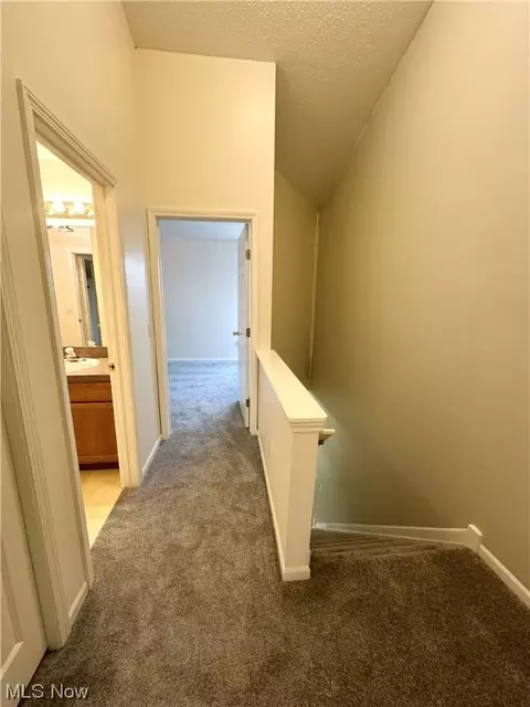 Entry Way - 100 Meander, Elyria, OH 44035 photo 1 of 1