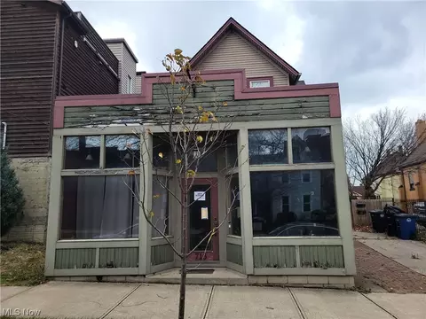 716 College Ave, Cleveland, OH 44113