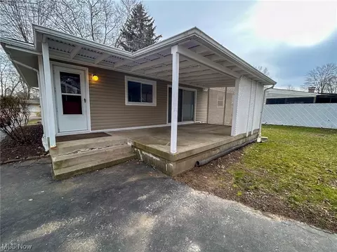 Exterior - 7382 Ranier Ave, Boardman, OH 44512 photo 4 of 4