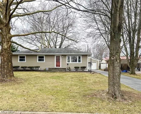 7382 Ranier Ave, Boardman, OH 44512
