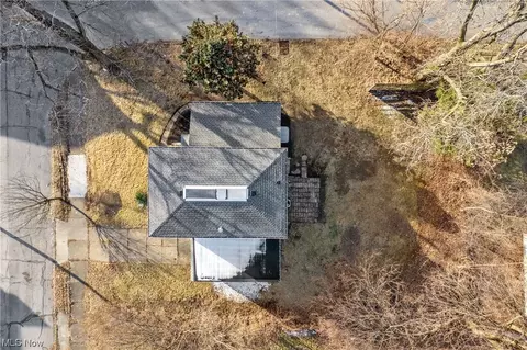 Exterior - 464 Butler Ave, Akron, OH 44310 photo 6 of 6