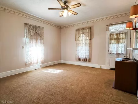 303 Main St, Middlebourne, WV 26149 photo 7