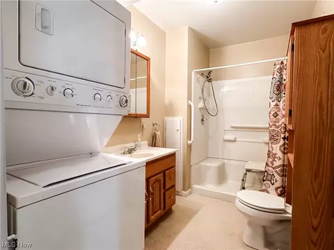 303 Main St, Middlebourne, WV 26149 photo 10
